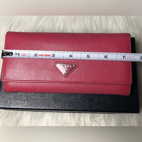 Prada Pink Peonia Textured Saffiano Triang Leather Wallet - Picture 6 of 17